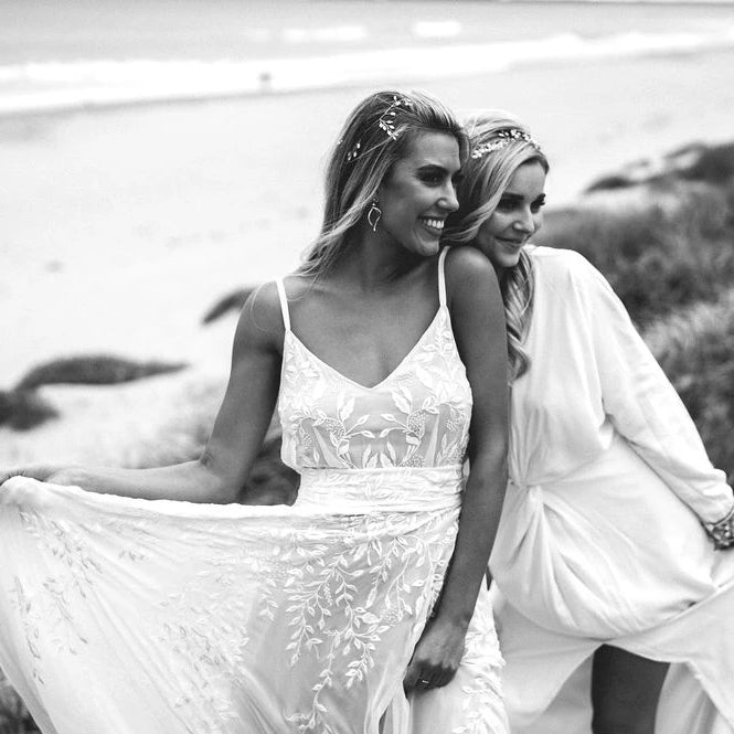 Bridal hair accessories